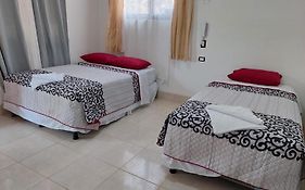 Hotel Y Restaurante 7 Mares